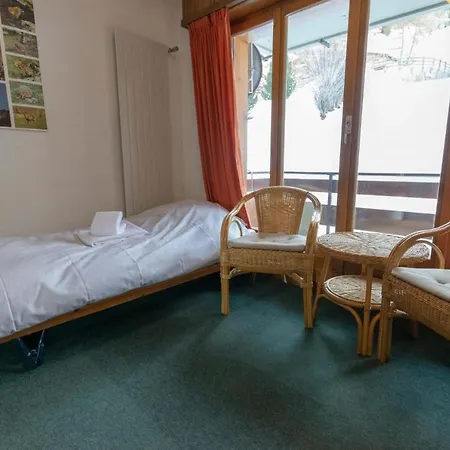 App Bellevue B Perfect 4 Pers Ski-in La Tzoumaz